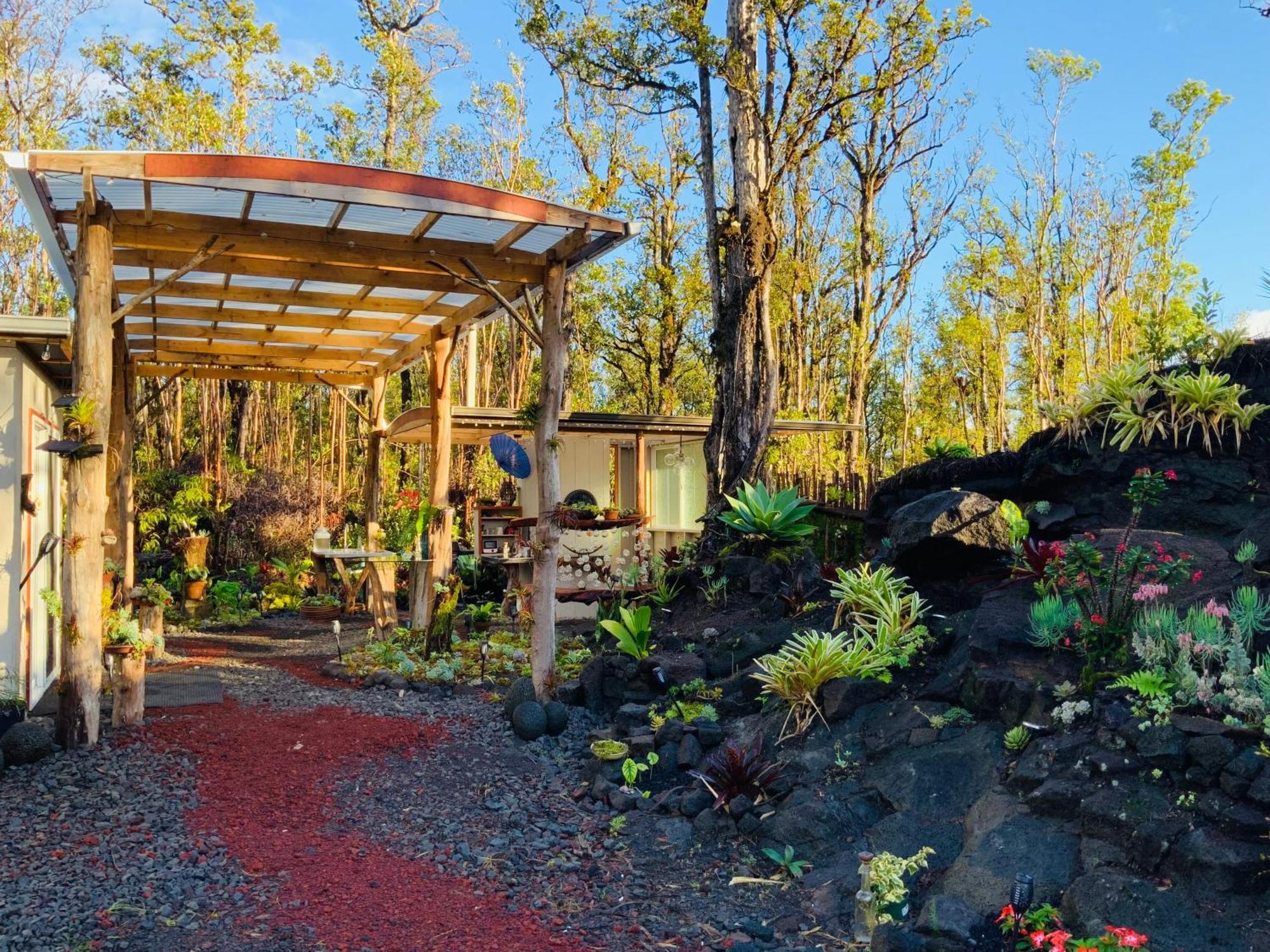 Exotic Garden Cottage At Amazing Volcano Fissure Mountain View Eksteriør billede